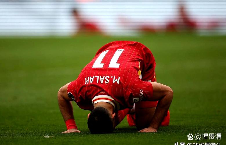 邮报:联赛杯本是强心剂,斯洛特重大战略误判践踏利物浦杯赛传统