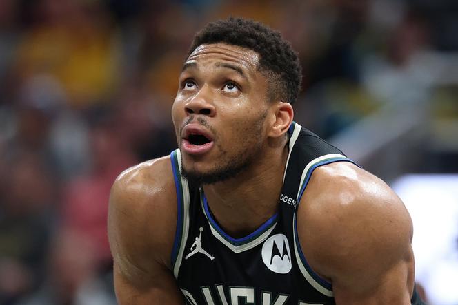 特纳：字母哥太能吸引防守了 有时连我都觉得自己出手太多