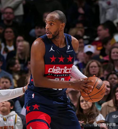 奇才官方：米德尔顿左肘挫伤 将缺席今日对阵尼克斯比赛！