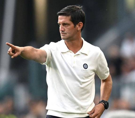 比塞克：希望我是齐沃心中理想的球员，如果他信任我，我会很高兴