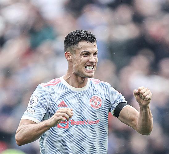 太极限！格鲁吉亚进攻，略伦特3秒内先后关键拦截+极限门线解围！